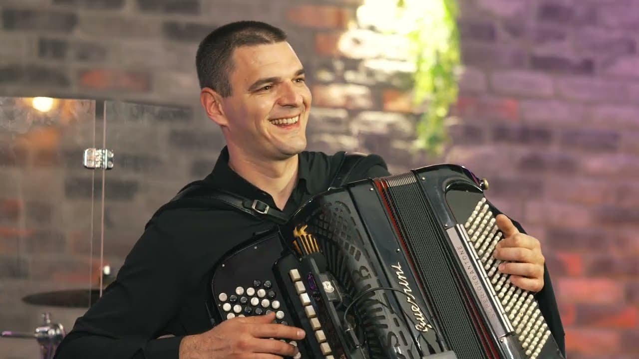 Zoran Nedeljkov sa harmonikom